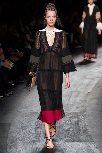 Look 6